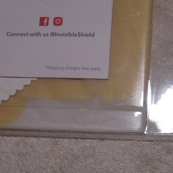Zagg Invisible Shield Glass + Shield for 11" iPad Pro Gen. 1 & 2 - Picture 11 of 15